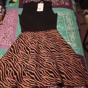 Juniors or women's Rewind small dress with tiger-like print size small